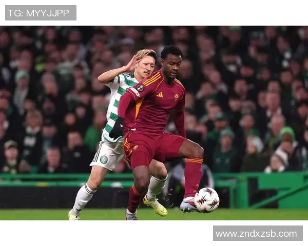 英超激战：里昂与波尔图鏖战至平局补时进球引发全场狂欢