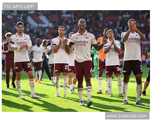 欧联杯曼城大胜阿森纳引发转会传闻热潮全场沸腾