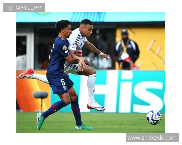 中超精彩对决莱比锡逆转巴黎圣日耳曼帽子戏法引爆全场热情