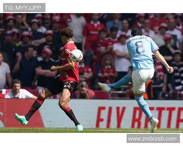 德甲精彩对决曼城以一球小胜利物浦点燃全场激情 德甲精彩对决曼城以一球小胜利物浦点燃全场激情