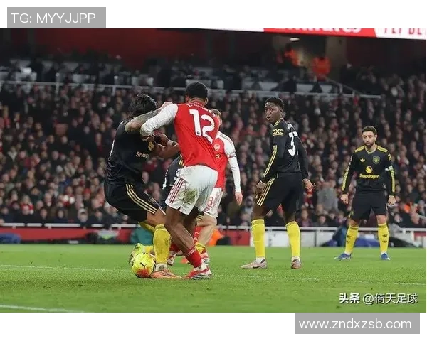 英超大战曼联狂胜莱比锡五球神扑瞬间点燃全场激情